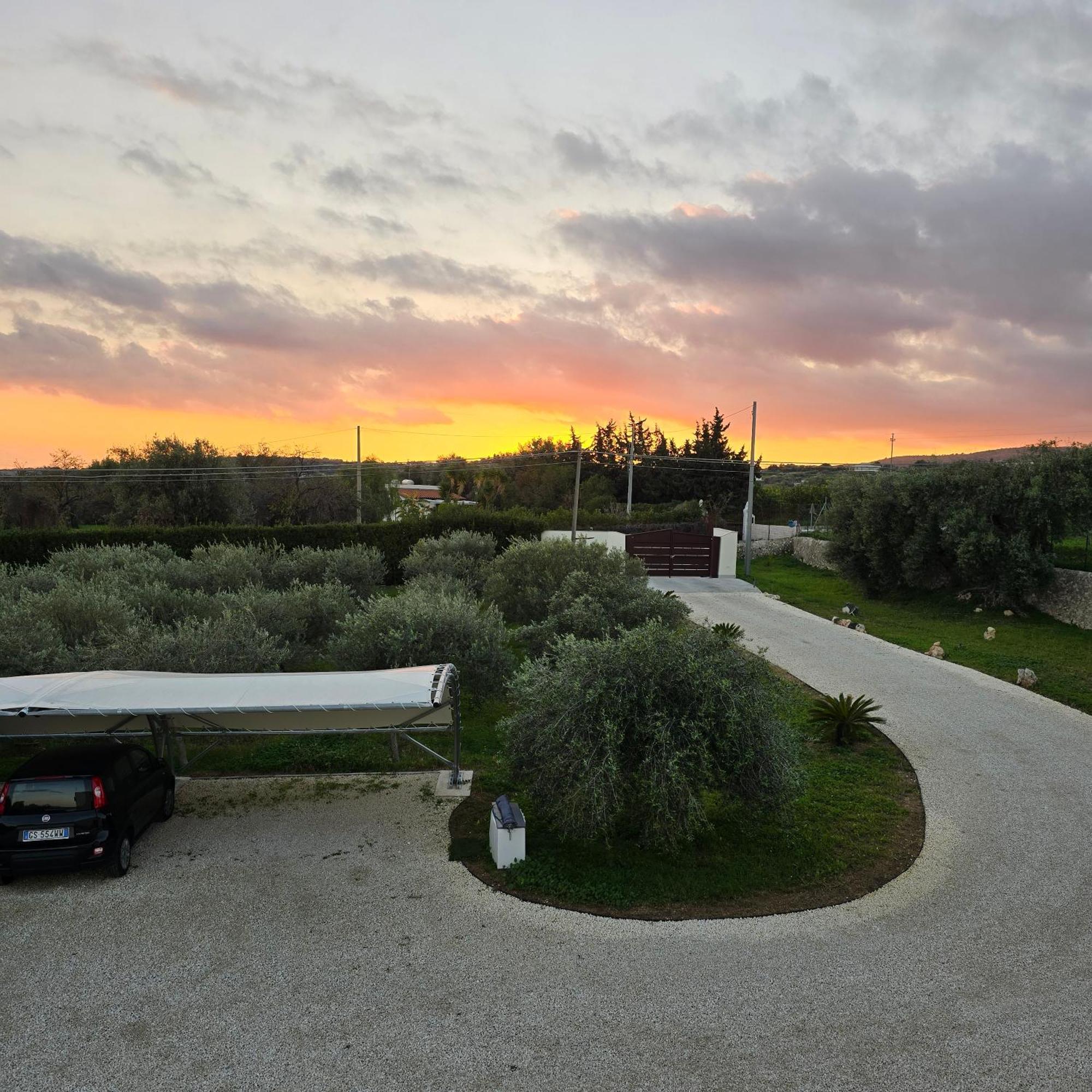 I Secolari Di Giulia Villa Avola Eksteriør bilde